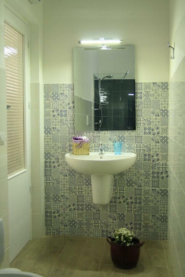 Le Stanze Di Mavi Bed & Breakfast Gravina in Puglia Exterior photo